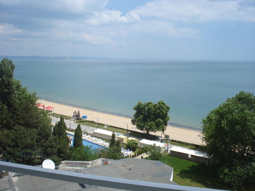 Grifid Vistamar Hotel Aranyhomok Kültér fotó